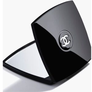 CHANEL - Mirror Duo